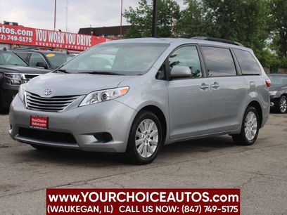 Used 2015 Toyota Sienna LE