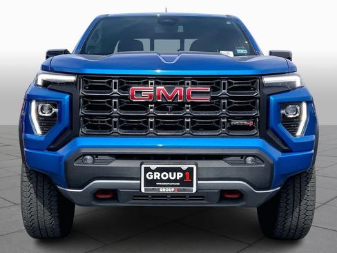 Used 2024 GMC Canyon AT4 w/ Technology Package image 4