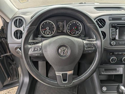Used 2013 Volkswagen Tiguan SEL AWD/4WD image 13