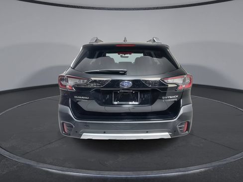 Used 2020 Subaru Outback Touring XT AWD/4WD image 7