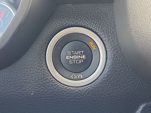 Used 2020 RAM 1500 Lone Star AWD/4WD image 19