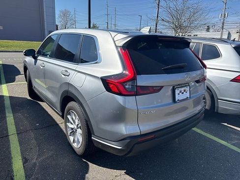 Used 2024 Honda CR-V EX image 4