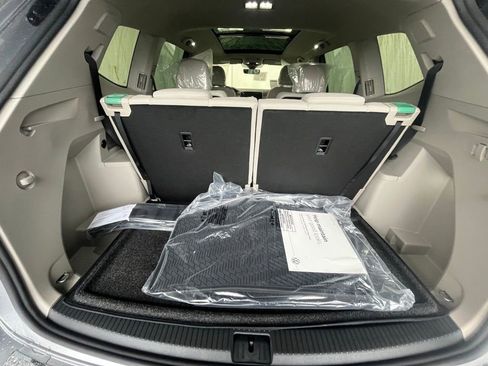 New 2026 Volkswagen Atlas SEL Premium R-Line image 27