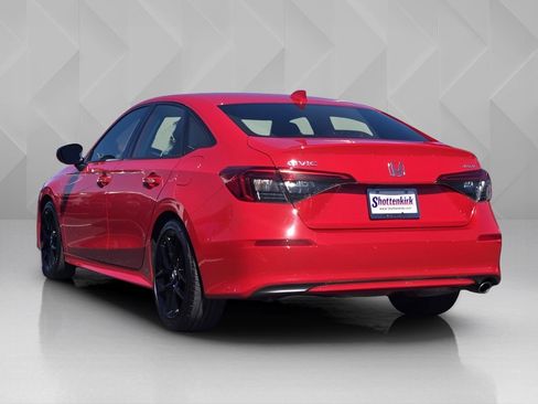 Used 2024 Honda Civic Sport image 7