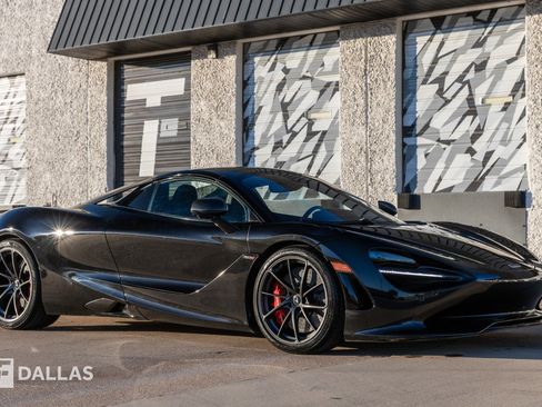 Used 2024 McLaren 750S Spider image 19