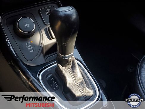 Used 2020 Jeep Compass Latitude image 32