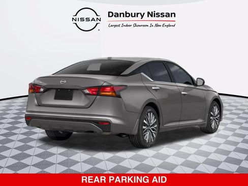 New 2026 Nissan Altima 2.5 SV w/ SV Special Edition Package FWD image 2