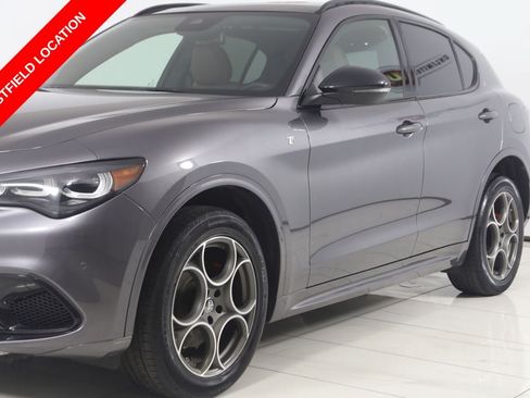 Used 2024 Alfa Romeo Stelvio Ti AWD/4WD image 52
