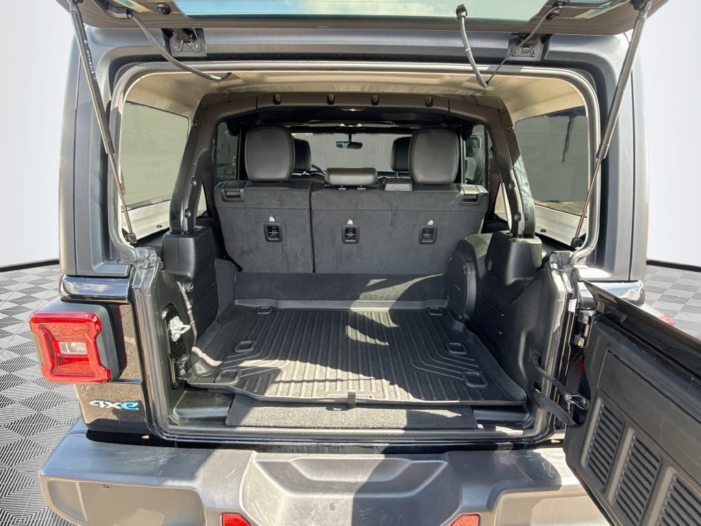 Certified 2023 Jeep Wrangler Unlimited Sahara AWD/4WD image 30