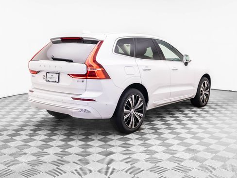 Used 2023 Volvo XC60 B5 Plus w/ Protection Package Premier AWD/4WD image 6