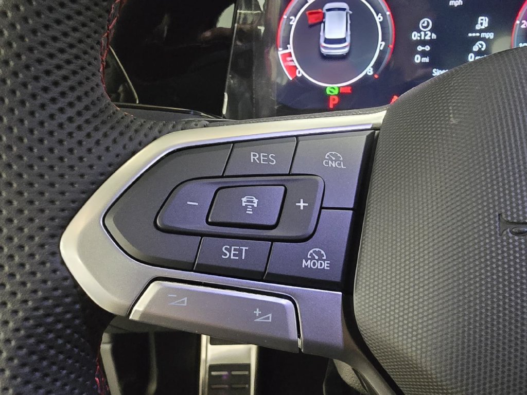 New 2026 Volkswagen GTI SE FWD image 28