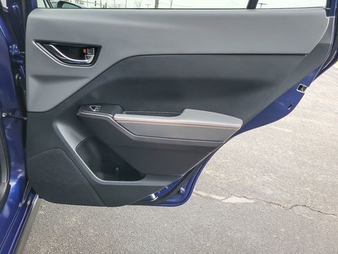 Certified 2024 Subaru Crosstrek 2.5i Limited w/ Popular Package #3A image 19