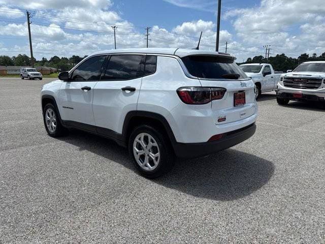 Certified 2024 Jeep Compass Sport AWD/4WD image 5