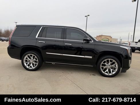 Used 2018 Cadillac Escalade Premium Luxury image 26