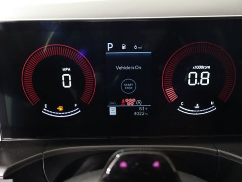 Used 2025 Hyundai Santa Fe SEL image 4