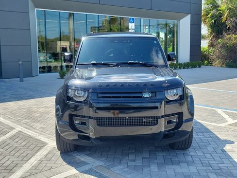 Used 2023 Land Rover Defender 110 X-Dynamic SE AWD/4WD image 8