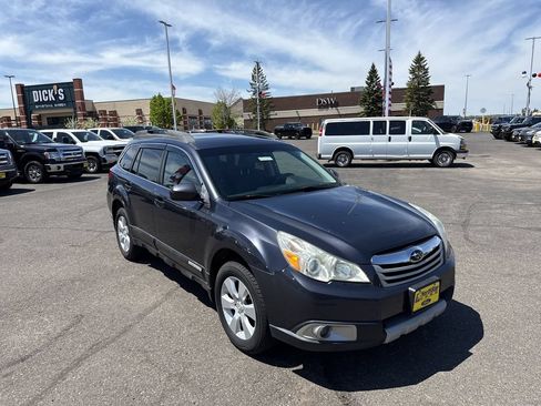Used 2011 Subaru Outback 2.5i Limited w/ PWR Moonroof Pkg AWD/4WD image 4