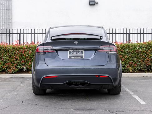 Used 2022 Tesla Model X AWD/4WD image 11