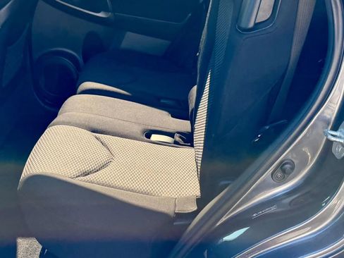 Used 2011 Toyota RAV4 Sport image 9