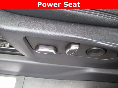 Used 2022 GMC Sierra 1500 Denali image 27