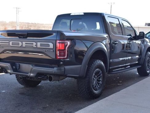 Used 2019 Ford F150 Raptor w/ Equipment Group 802A Luxury image 6