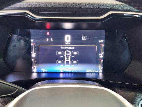 Used 2023 Chevrolet Colorado LT w/ LT Convenience Package III image 16