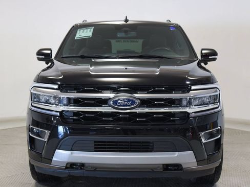 Used 2023 Ford Expedition Max Limited AWD/4WD image 5