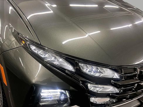 Used 2025 Hyundai Tucson Limited AWD/4WD image 27