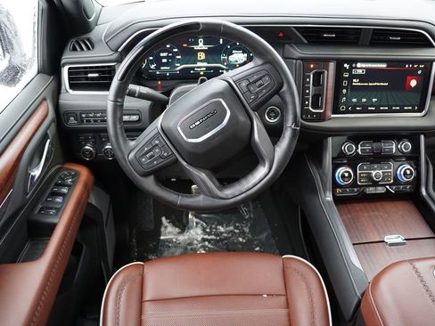 Certified 2024 GMC Yukon Denali Ultimate image 24