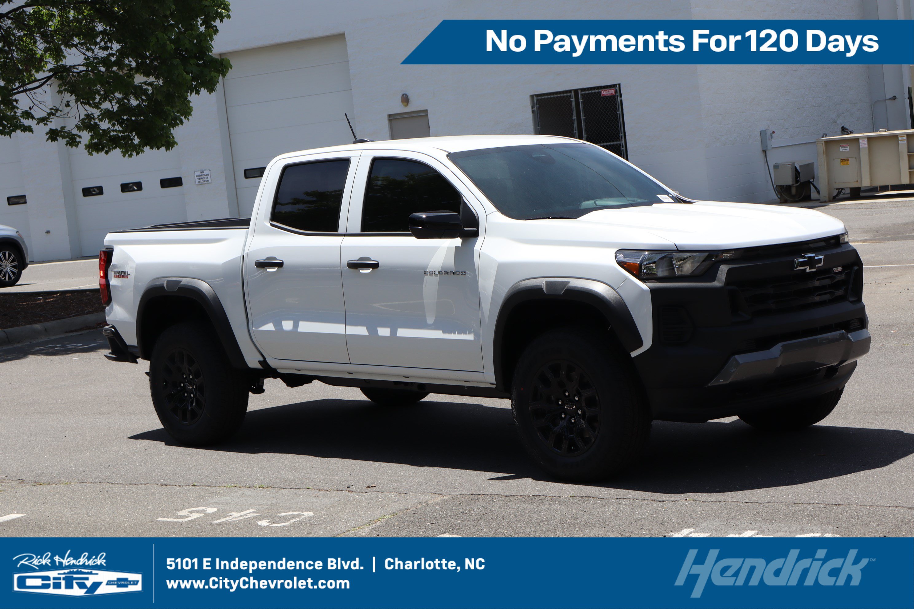 New 2026 Chevrolet Colorado Trail Boss AWD/4WD image 1