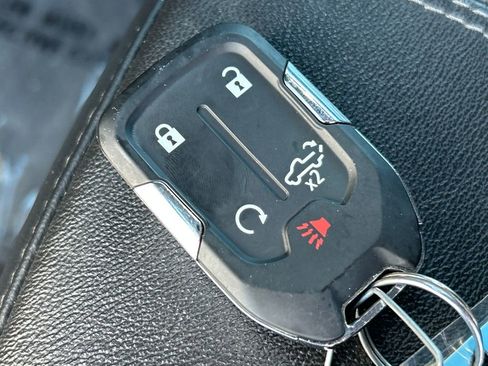 Used 2022 Chevrolet Silverado 2500 High Country w/ LPO, Hitch Package image 36