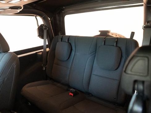 Used 2020 Jeep Wrangler Sport AWD/4WD image 25