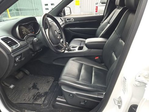 Used 2020 Jeep Grand Cherokee Limited RWD image 13
