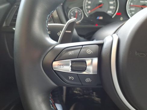 Used 2015 BMW M3 RWD image 31