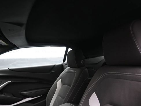 Used 2023 Chevrolet Camaro LT w/ RS Package image 17