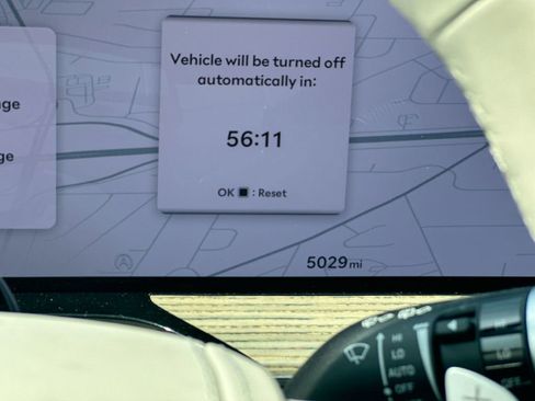 Used 2025 Genesis GV80 3.5T Prestige image 43