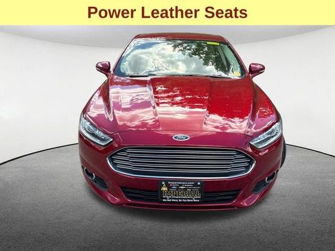 Used 2016 Ford Fusion SE w/ Equipment Group 202A FWD image 4