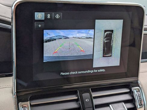 Used 2021 Lincoln Navigator Reserve w/ Luxury Package image 29