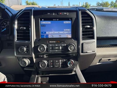 Used 2018 Ford F150 XLT w/ Equipment Group 302A Luxury AWD/4WD image 16