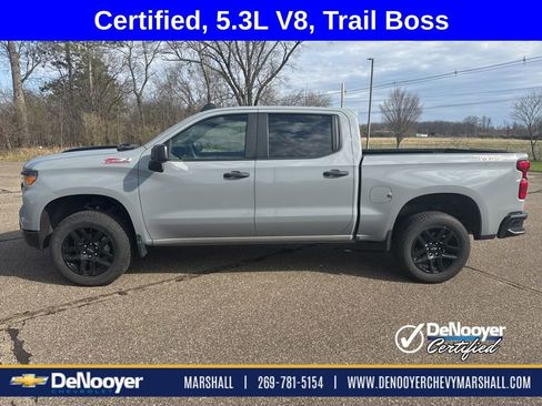 Used 2024 Chevrolet Silverado 1500 Custom Trail Boss image 2