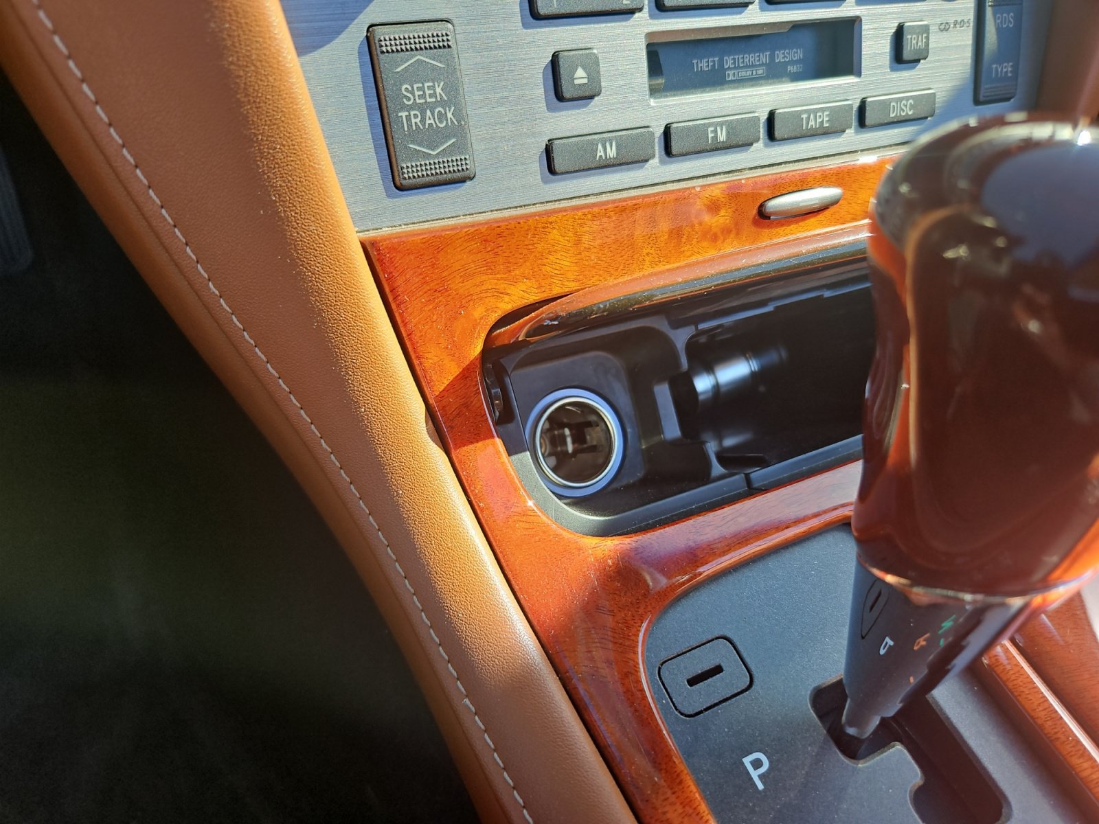 Used 2004 Lexus SC 430 Convertible w/ Preferred Accessory Pkg RWD image 18