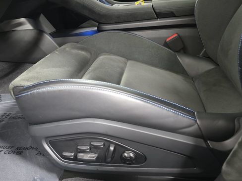 Certified 2025 Porsche Taycan Turbo GT AWD/4WD image 23