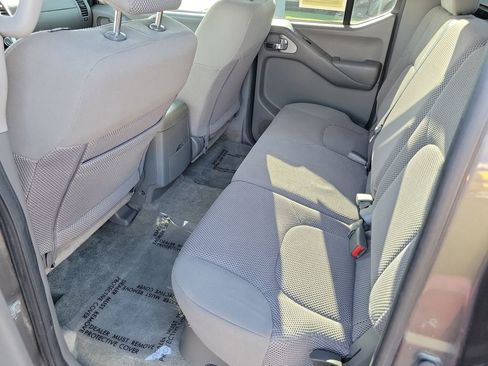 Used 2017 Nissan Frontier SV w/ SV Value Truck Package image 20