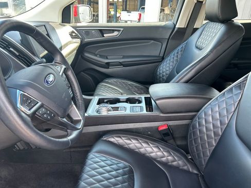 Certified 2024 Ford Edge Titanium image 23