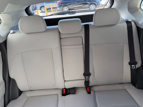 Used 2025 Hyundai Kona SEL image 38
