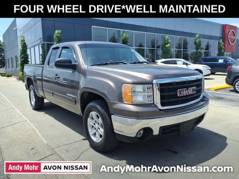 Used 2008 GMC Sierra 1500 SLE w/ Power Pack Plus AWD/4WD image 2