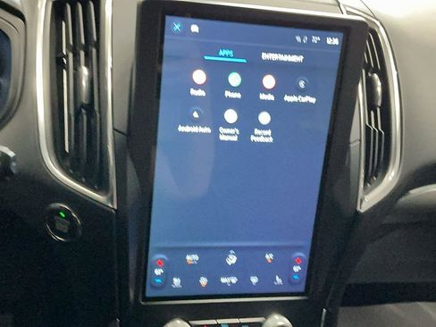 Certified 2022 Ford Edge Titanium w/ Class II Trailer Tow Package image 20