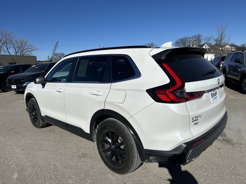 Certified 2025 Honda CR-V Sport-L image 7