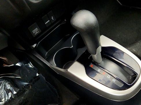 Used 2015 Honda Fit EX image 17