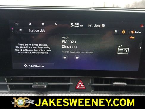 Used 2025 Kia Sportage SX image 20